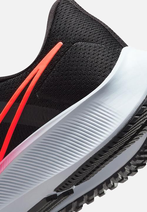 Nike - Nike air zoom pegasus 38 - black/flash crimson-off noir