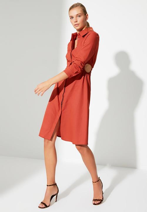 Trendyol - Cut-out detailed shirt dress  - brick
