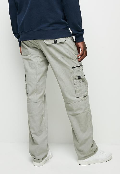 Lark & Crosse - Patric belted cargo pants - cement