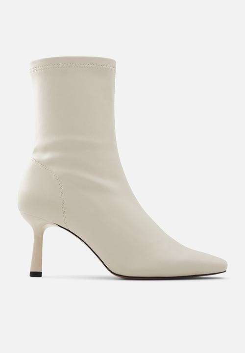 Call It Spring - Alessiaa boot - ice