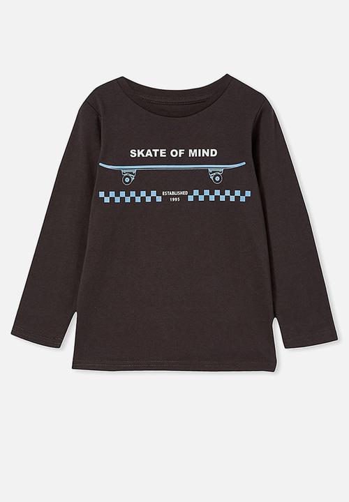 Cotton On - Max long sleeve tee - phantom & skate of mind checkers