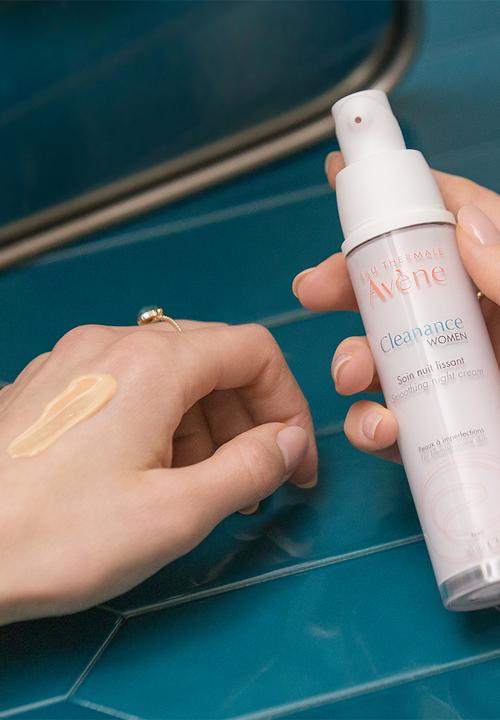 Eau Thermale Avene - Cleanance Women Smoothing Night Cream - 30ml