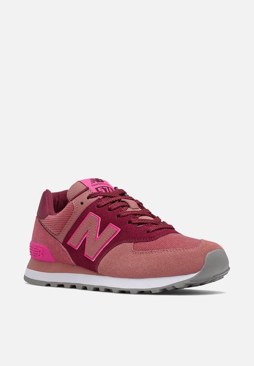 New Balance  - 574 v2 - burgundy