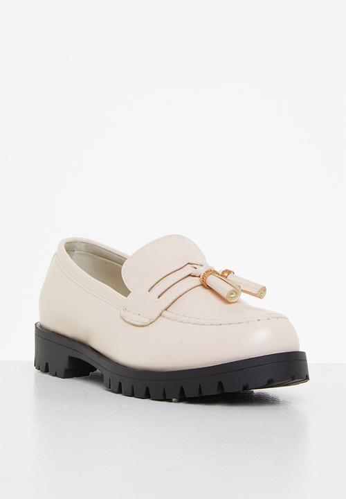 Madison® - Moesha tassel loafer - neutral 