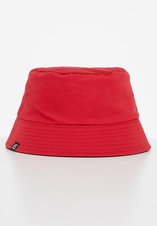 STYLE REPUBLIC - Reversible bucket hat - black & red