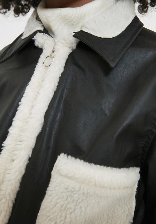 Trendyol - Faux leather plush jacket - black