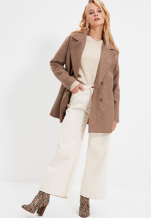 Trendyol - Button bouclé cachet coat  - brown