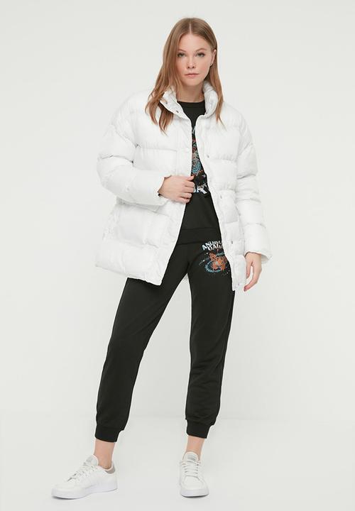 Trendyol - Oversize upright collar down jacket - white