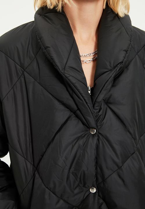 Trendyol - Oversize quilted down jacket - black