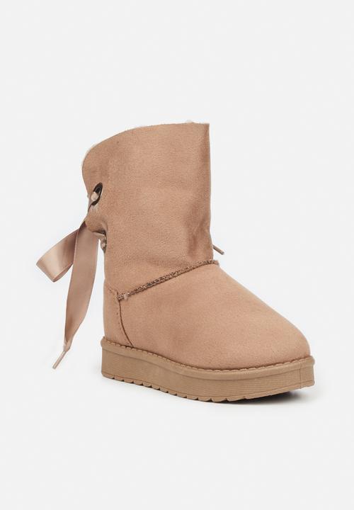 Little Miss Black - Rae girls snug boots - taupe