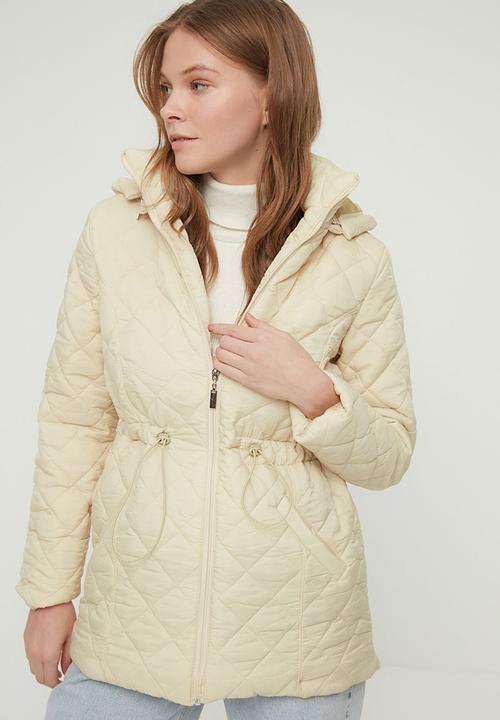 Trendyol - Fur hooded waist pleated quilted coat - stone