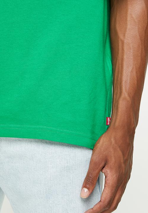 Levi’s® - Short sleeve relaxed fit tee logo chest - green