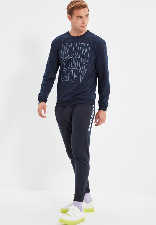 Trendyol - Hard core printed regular fit sweatpants - navy
