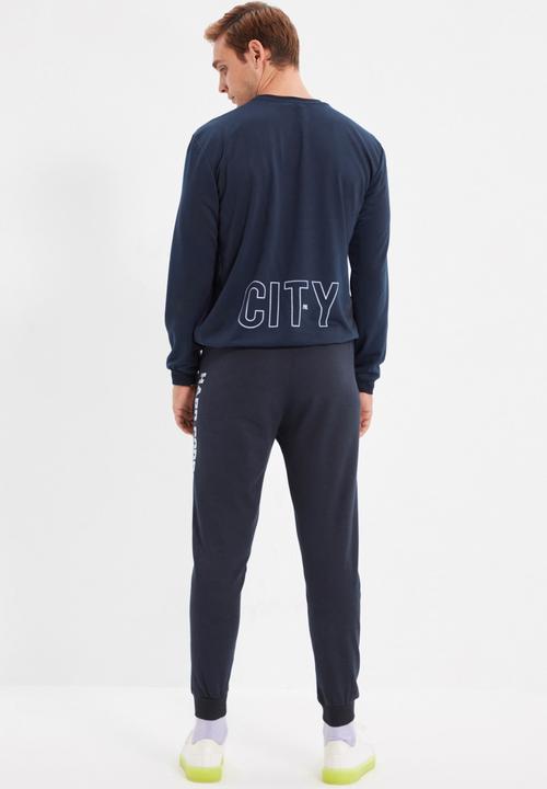 Trendyol - Hard core printed regular fit sweatpants - navy