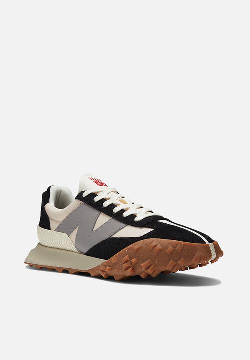 New Balance  - UXC72 v1 - black