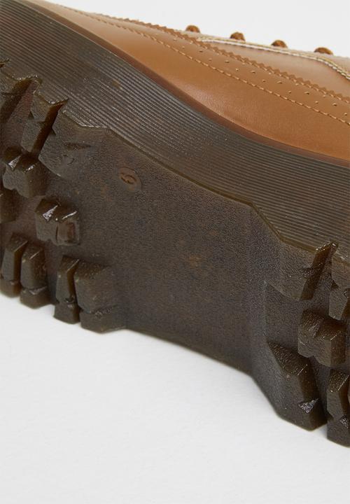 Jada - Chunky flatform derby - tan