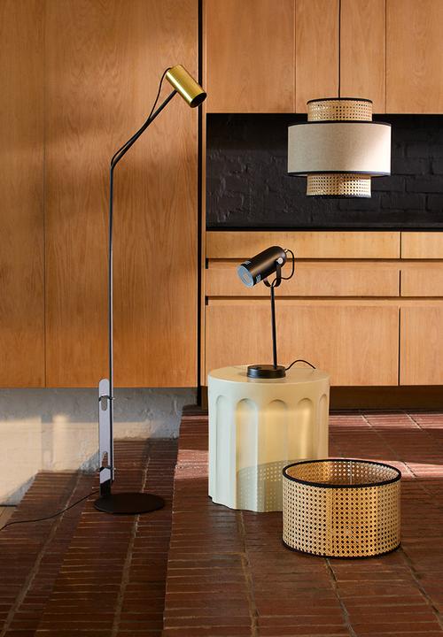 Present Time - Husk desk lamp - black