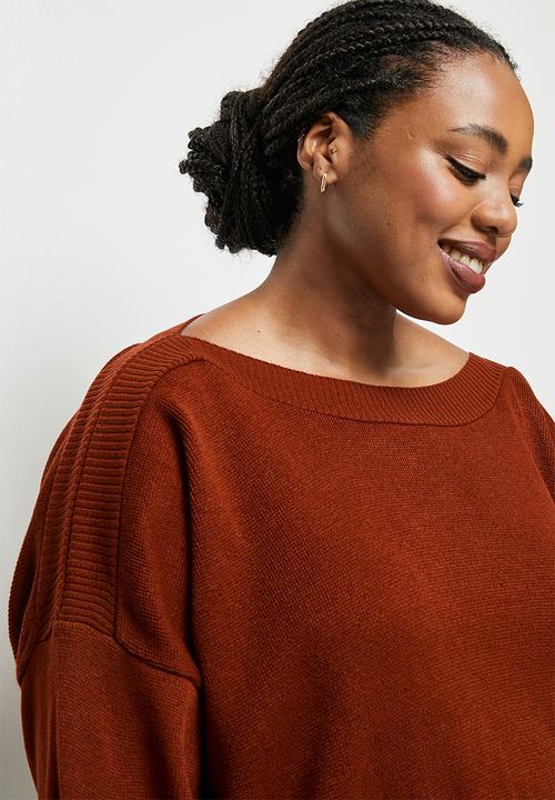edit Plus - Slash neck basic jumper - dark rust