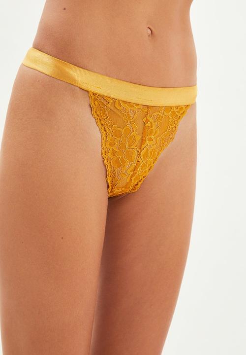 Trendyol - 2-pack lace thong panties - black & yellow