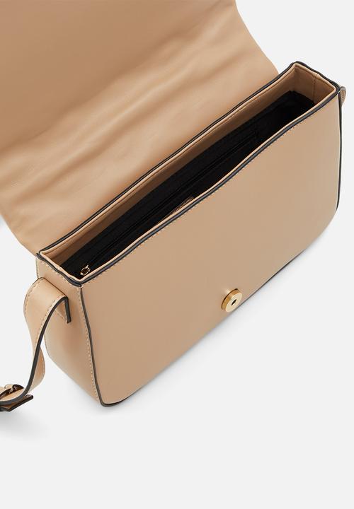 Call It Spring - Crisscross - beige