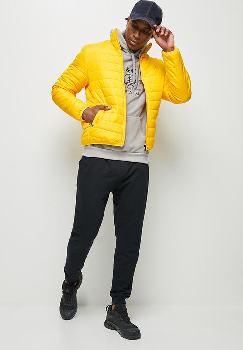 Lark & Crosse - Ascend funnel neck puffer jacket - yellow
