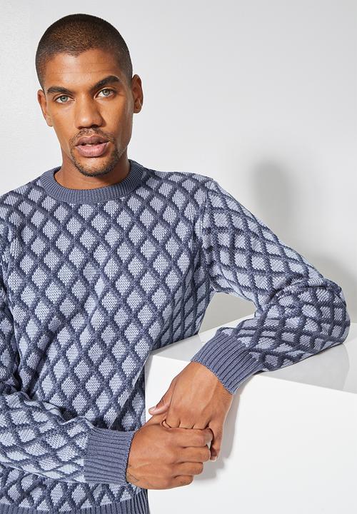Superbalist - Geo pattern crew knit - blue