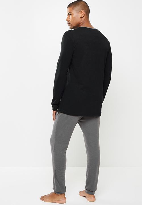 Superbalist - Slim fit stretch knit long sleeve sleep set - black & grey