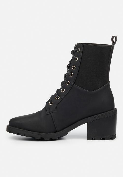 Butterfly Feet - Kylah 1 lace up ankle boot - black