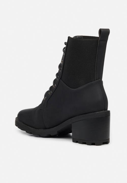 Butterfly Feet - Kylah 1 lace up ankle boot - black