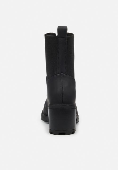 Butterfly Feet - Kylah 1 lace up ankle boot - black