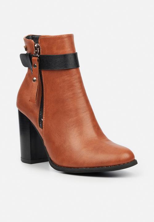 Butterfly Feet - Tory 1 ankle boot - chocolate