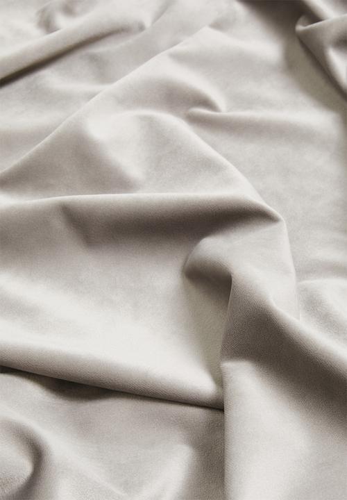 Sixth Floor - Velvet eyelet curtain 2 pack - natural grey