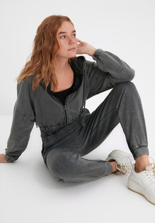 Trendyol - Hooded washed crop thin knitted sweatshirt - grey