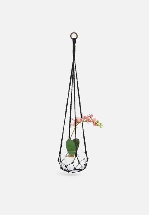 Macrame & Co - Neith macrame hanging planter - black
