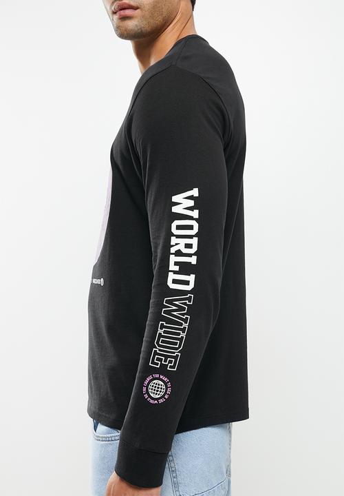 Levi’s® - Std graphic tee varsity photo long sleeve - caviar