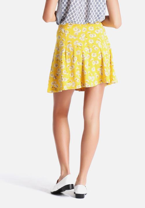 New Look - 70's Jersey Ditsy Skater Skirt
