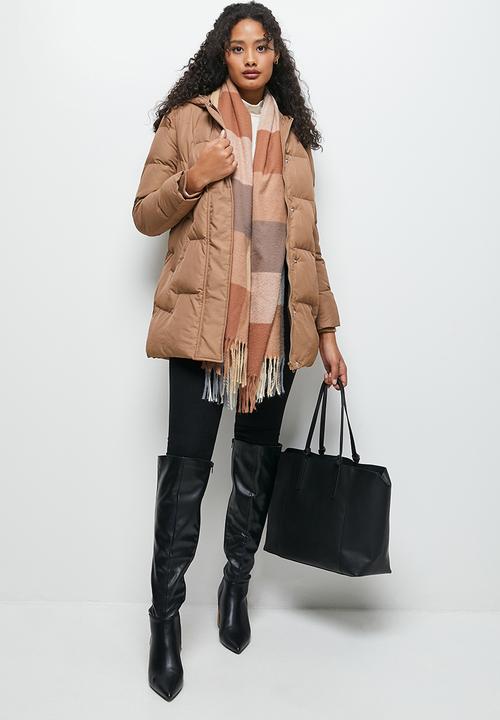 edit - Quilted hooded puffer jacket - taupe