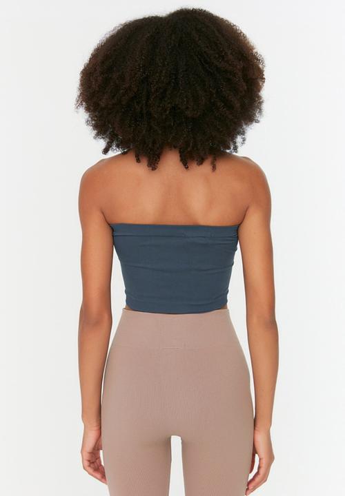 Trendyol - Seamless ribbed sports bra - navy