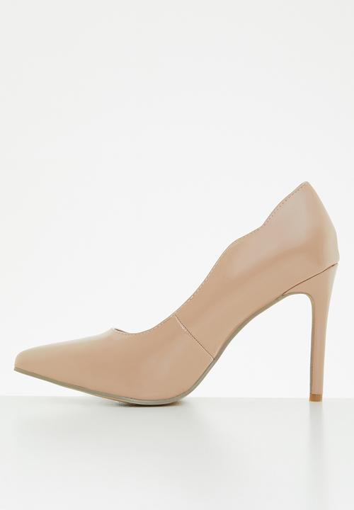 MILLA - Willow closed stiletto heel - natural