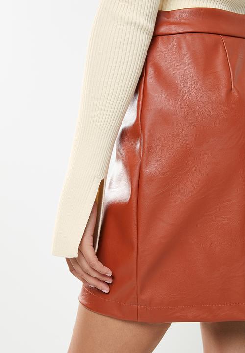 Missguided - Knit square neck ruched front bodysuit - cream