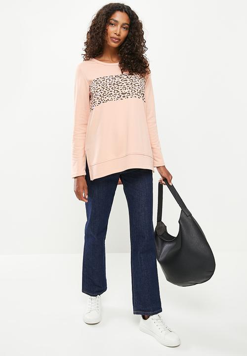 Stella Morgan - Animal front inset fleece top - blush