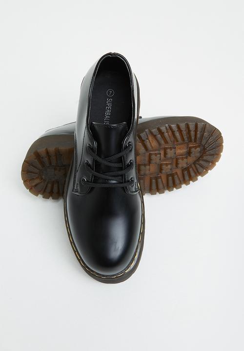 Superbalist - Tinley brogue - black