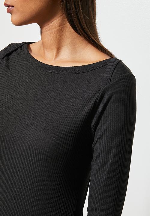 Superbalist - Rib slash neck tee - black