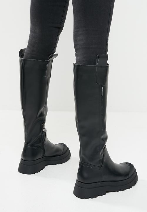 Footwork - Devvi pull on knee boot - black