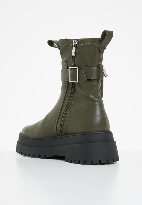 Public Desire - Thought wide fit chunky sole ankle boot - khaki