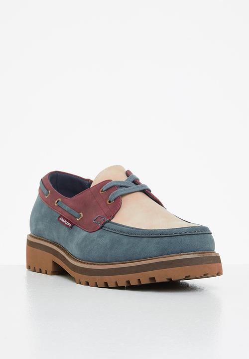 Jonathan D - J boat - navy