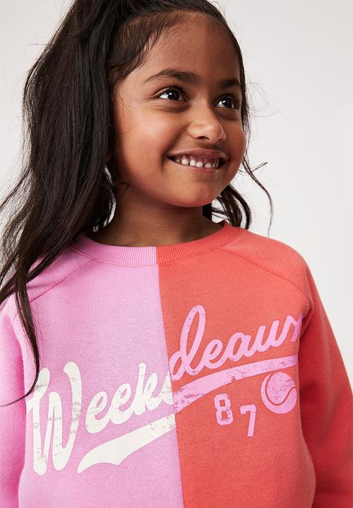 Cotton On - Splice girls crew - pink gerbera & baseball