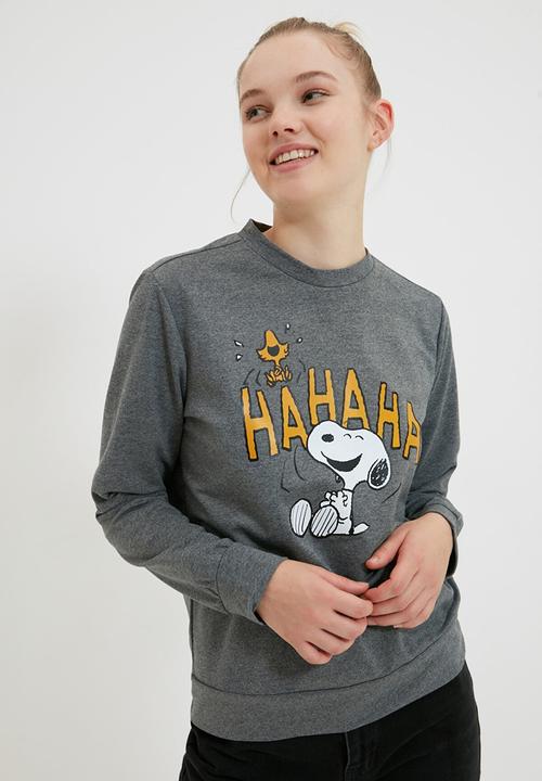 Trendyol - Snoopy licensed printed basic knitted sweatshirt  - anthracite