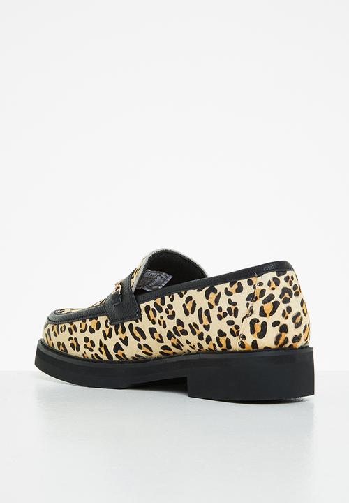 Jonathan D - J winston - leopard