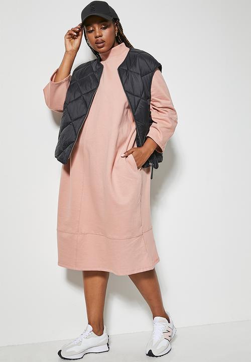 Superbalist - Turtle neck cocoon sweat dress - blush